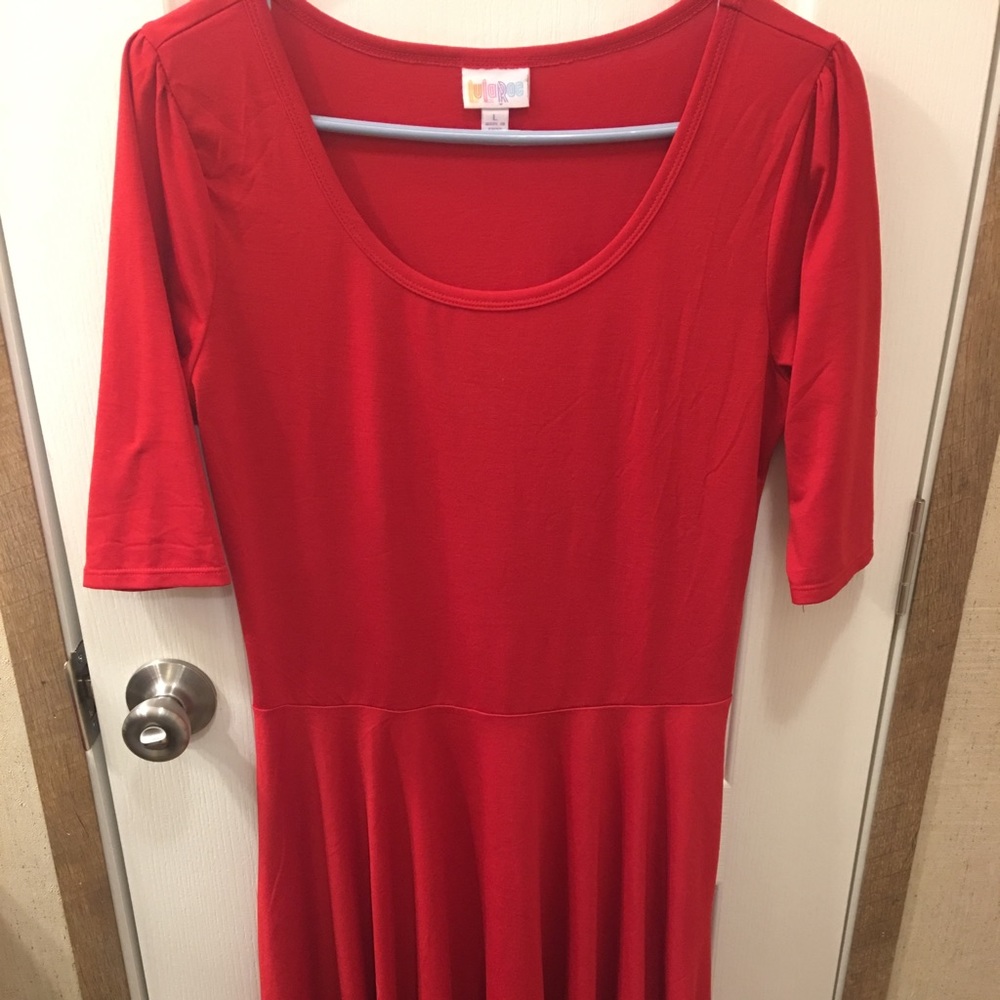 Large Red LulaRoe Nicole
